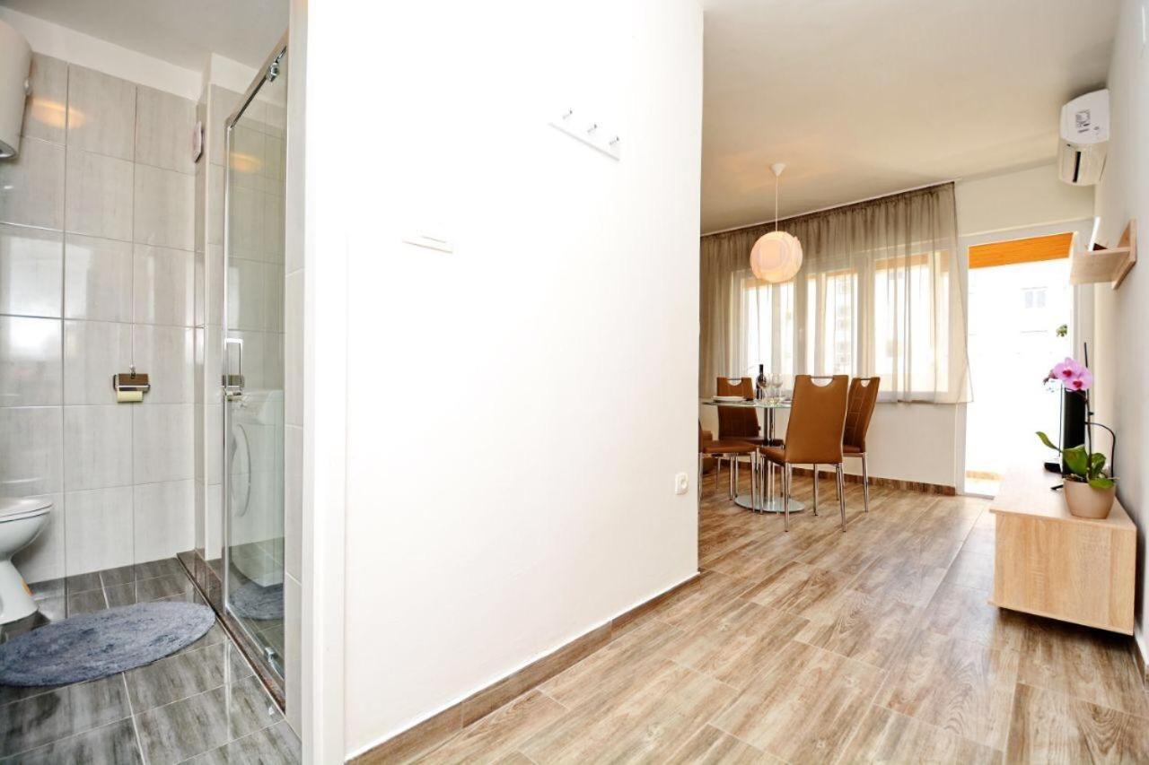 Apartment T&L Zadar Bagian luar foto